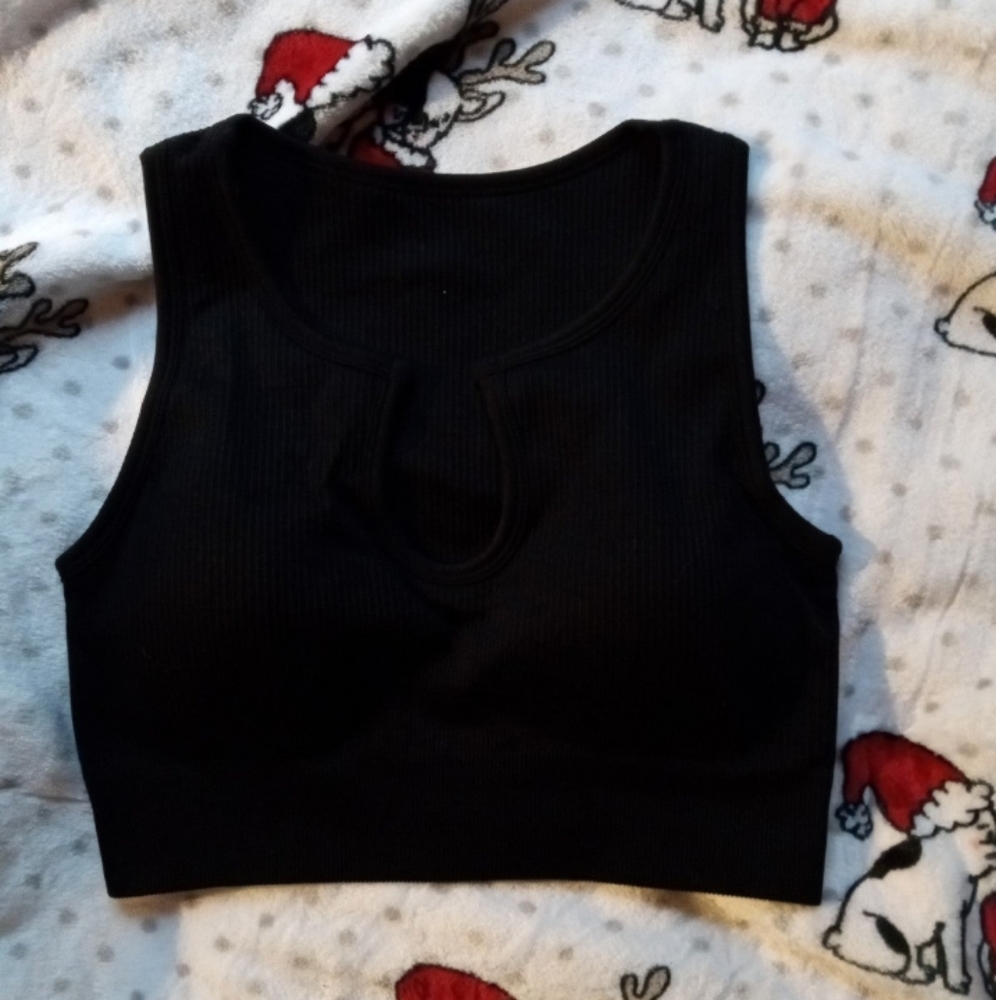 Black crop top NWOT